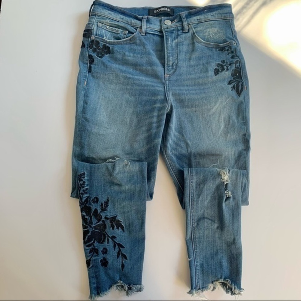 Express Super High Waist Floral Embroidered Ankle Stretch Jeans
